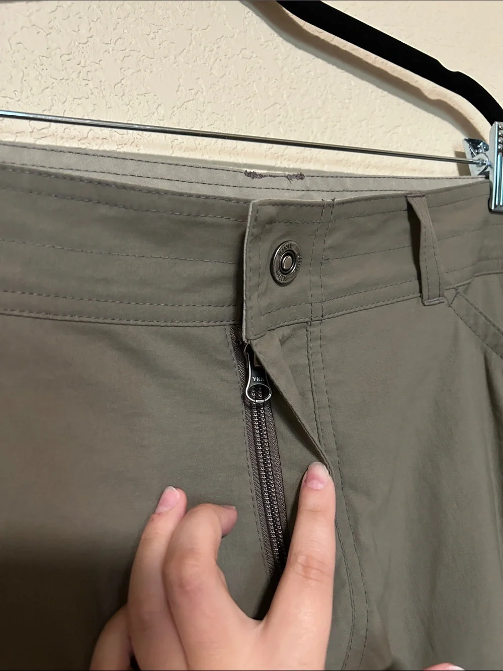 Kuhl Renegade Men’s Outdoor Pants 36x32 Olive Gray Stretch Hiking Travel